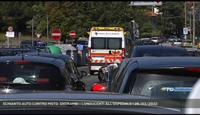 TRIESTE | SCHIANTO AUTO CONTRO MOTO: ENTRAMBI I CONDUCENTI ALL'OSPEDALE