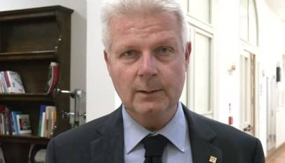 uxurCFJzdig